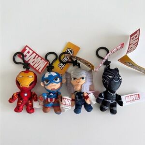 Set of 4 Marvel Avengers Plush Bag Clips- Iron Man Cap Thor Black Panther 3.5”